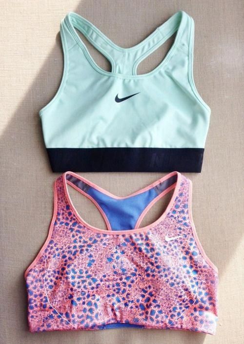 ♡ Women's Nike Workout clothes | Fitness Apparel | Must have Workout Clothing | Yoga Tops | Sports B...