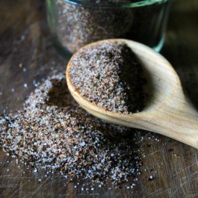 Homemade Coffee Steak Rub (plus an awesome Hefty Giveaway for you!) #steakrubs