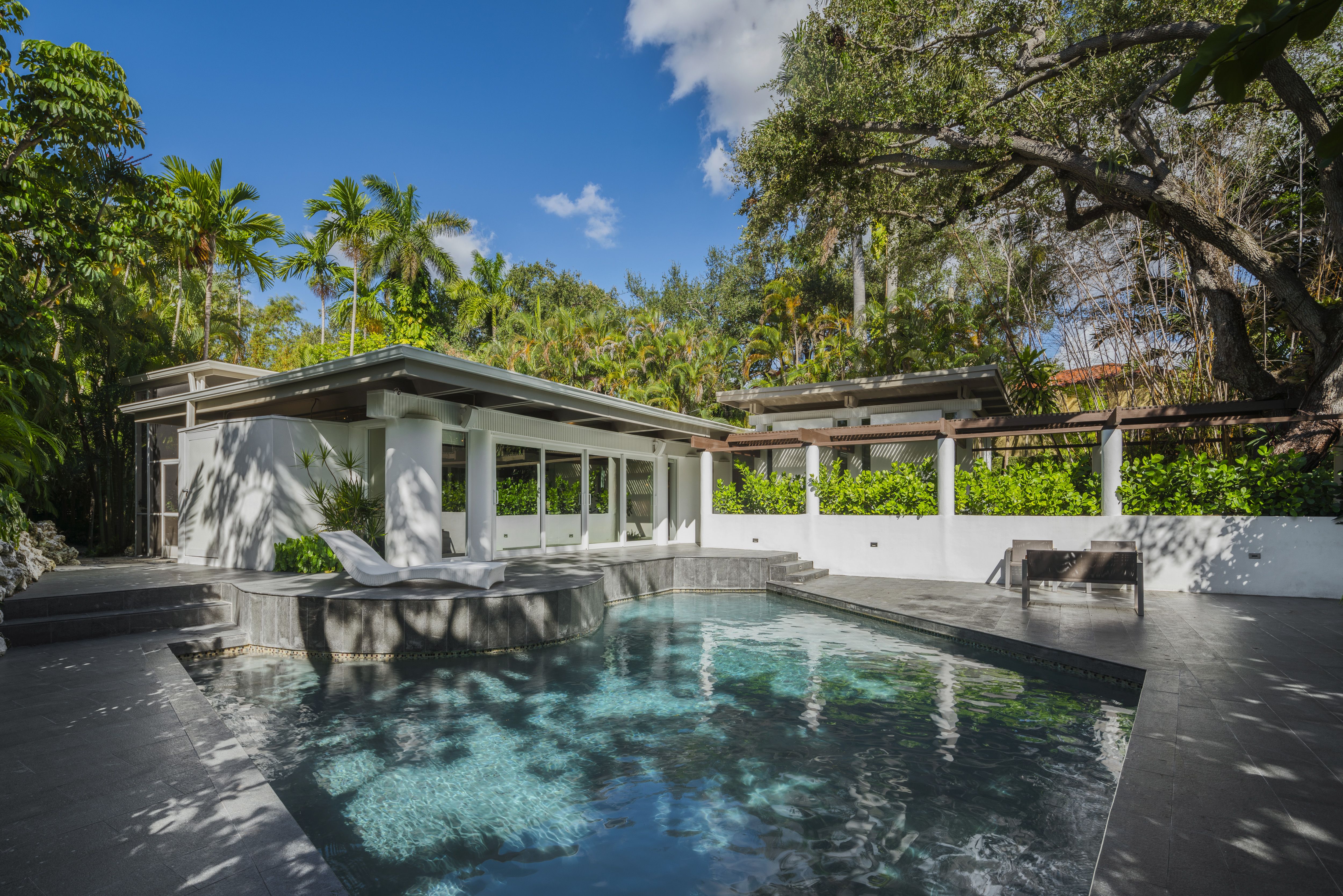 photo Coconut Grove Miami Florida Real Estate pinterest