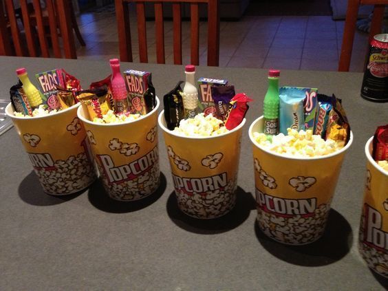 167 Best Movie Night | Teenager Geburtstag images | Movie night party, Movie party, Sleepover party
