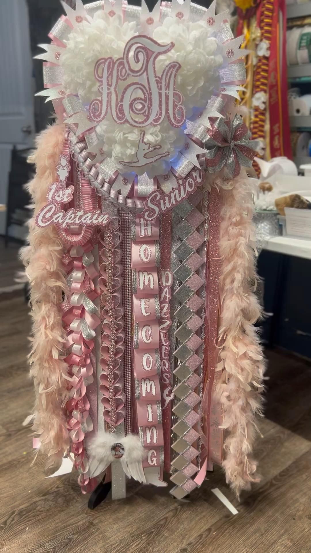 Pink homecoming mum homecoming mums texashomecoming pink – Artofit