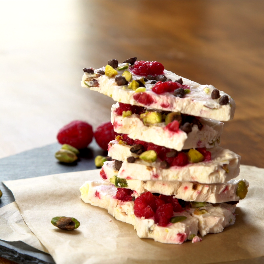 Raspberry Frozen Yogurt Bark Raspberry Frozen Yogurt Bark