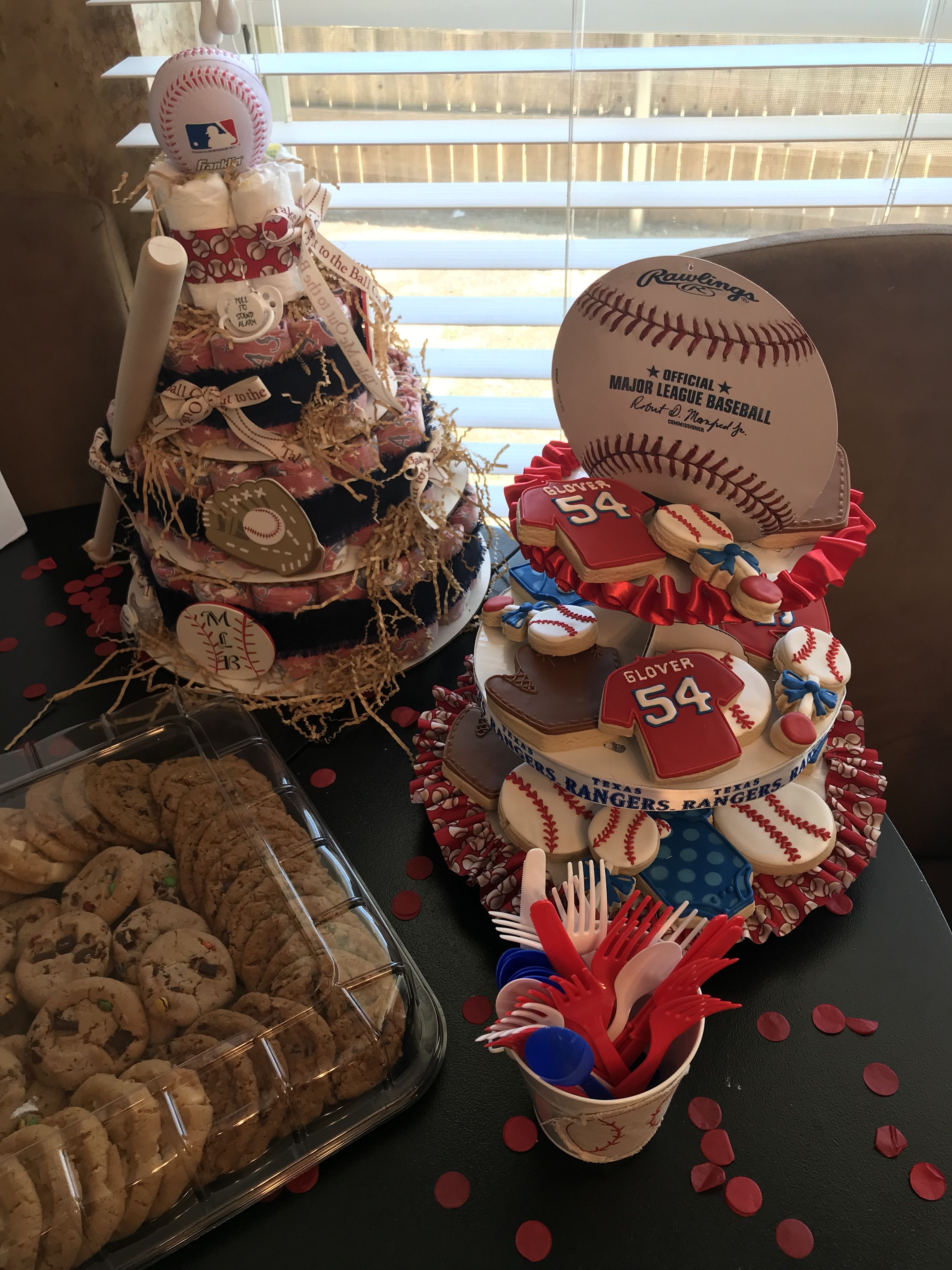 Baseball baby shower Baseball baby shower, Baby shower, Baseball baby