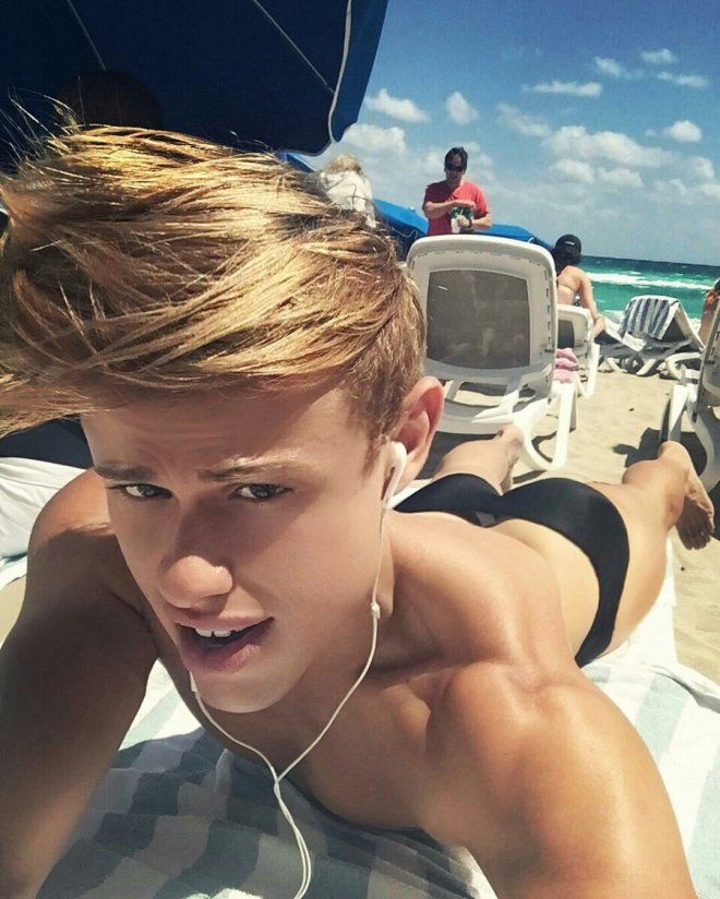 Toons gay zack Transsexuel woman porn