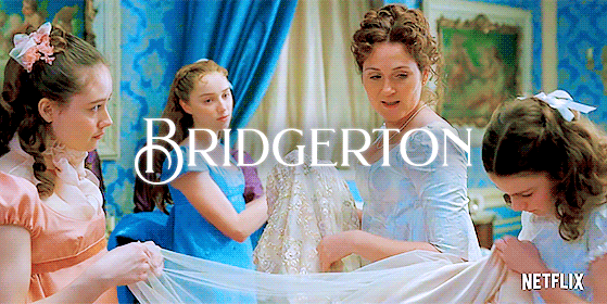Inguaribile Romantica #1: Bridgerton l’apologia delle pancine 1 The Bridgertons, First look at Violet, Daphne and Eloise ft.... em 2020 | Filmes, Saga, Livros