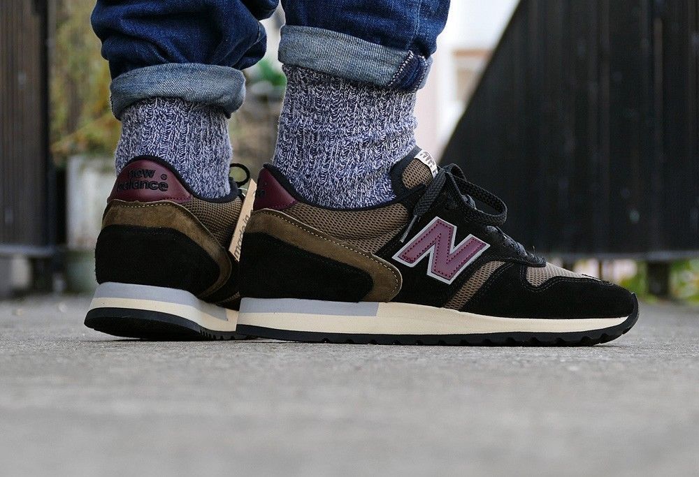 nb 770 black