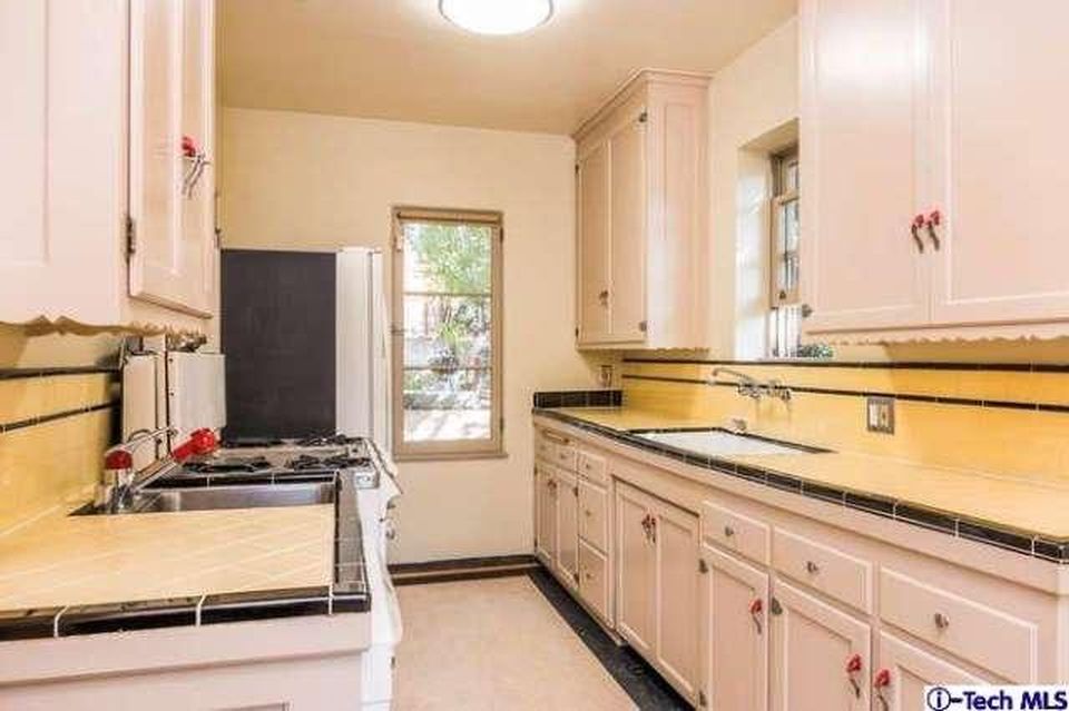 48 Griffith Park Blvd Los Angeles CA 48 Zillow Kitchen Stunning Kitchen Remodel Los Angeles Style Interior 48 Griffith Park Blvd Los Angeles CA 48 Zillow Kitchen Stunning Kitchen Remodel Los Angeles Style Interior