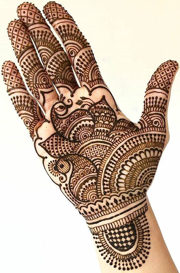 Pick a design and leave it on our Mehendi Expert. Plan your wedding with us now at Bookeventz!! #mehendidesigns #mehendidesignsforhands #mehendidesignssimple #bridalmehendidesigns #bridalhenna #weddingbridalmehendi #bridalhennadesigns #bridalhennadesignsindianweddings #bridalhennadesignsbrides #bridalhennadesignsunique #weddingmehendidesigns #weddingmehandidesigns ##bigfatindianweddings #hennainspire #globalhenna #dulhaniya #weddingmehndi #allthingsbridal #bridalgoals #shaadisaga #BookEventz Simple Arabic Mehndi Designs, Beginner Henna Designs, Latest Bridal Mehndi Designs, Modern Mehndi Designs, Full Hand Mehndi Designs, Wedding Mehndi Designs, Mehndi Design Photos, Mehndi Designs For Fingers, Henna Tattoo Designs