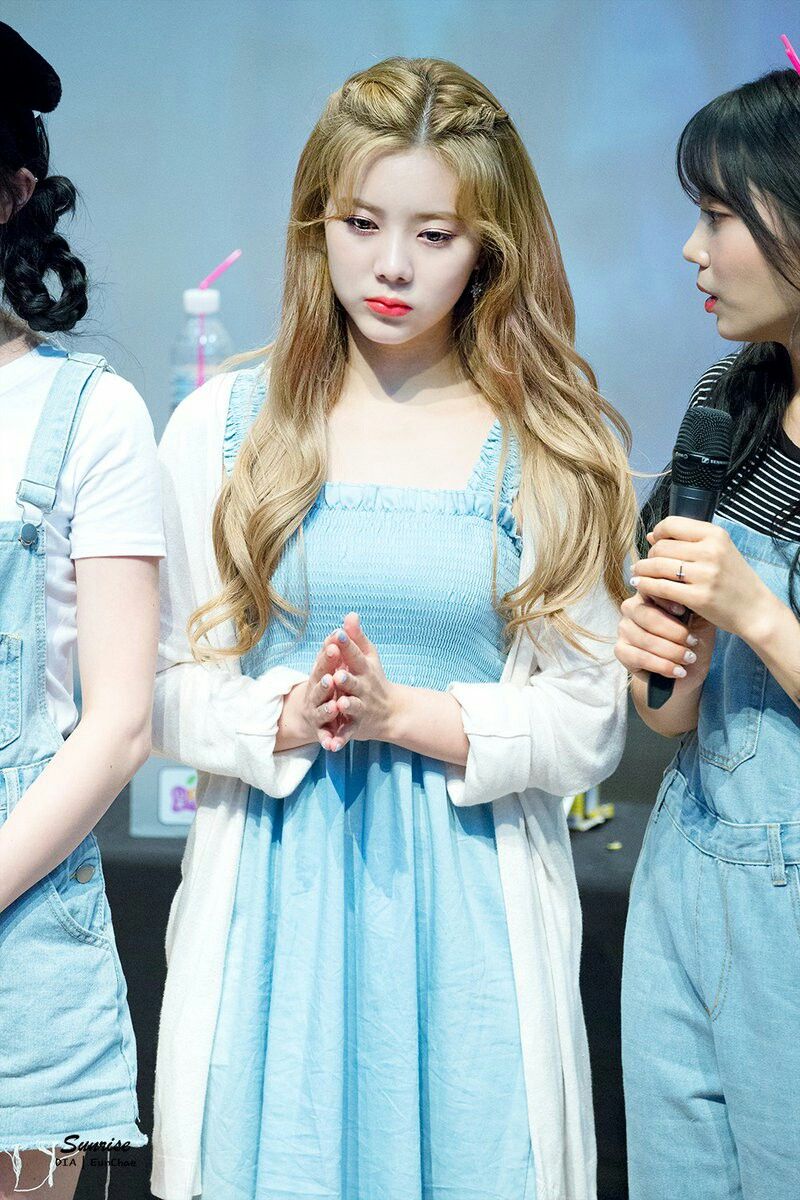 kwon chaewon kwon chaewon