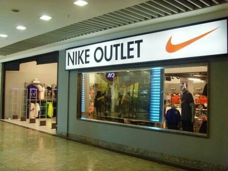 A Mi Me Gusta Ir Al Nike Outlet Nike Outlet Nike Ads