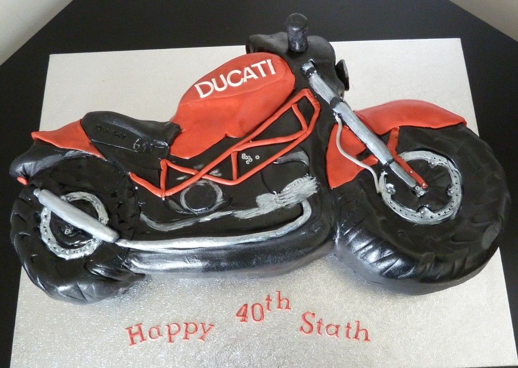 Ducati Motorcycle Birthday Cake With Images Motorcycle