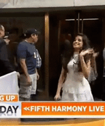 Camila femte harmoni dating Austin mahone