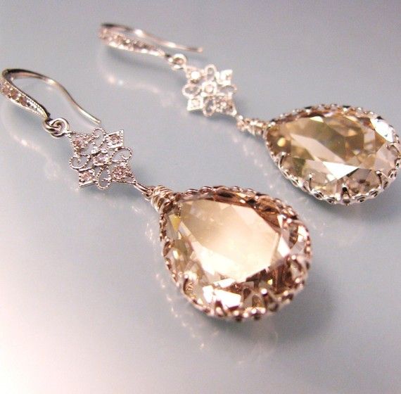 Swarovski I Love Jewelry, Pretty Jewellery, Fabulous Jewelry, My Jewellery, Jewelry Watches, Jewelry Box, Jewelry Earrings, Jewelry Accessories, Jewelry Design