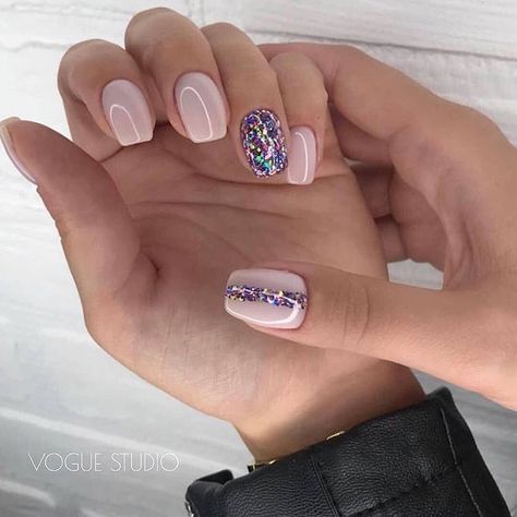 1, 2 ,3,4 Что выберешь ты?💅 Ещё больше крутых идей каждый день, 😍 Подписывайся, чтобы не пропустить новые идеи 👇🏻👇🏻👇🏻 @nogti_krasota1… New Year's Nails, Diy Nails, Makeup Nails, Hair And Nails, Beauty Nails, Diy Beauty, New Years Nail Designs, Cute Nail Designs, Art Designs