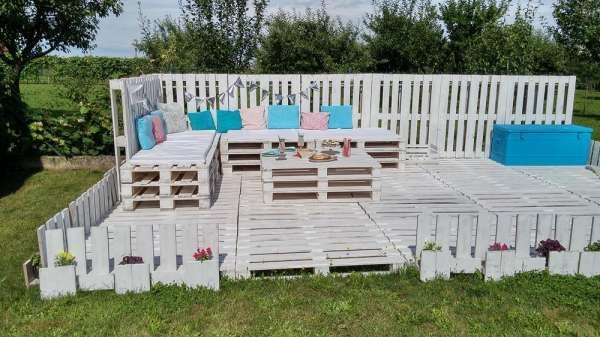 Un patio en palette original et idéal pour les barbecues en été.19 idées de ...