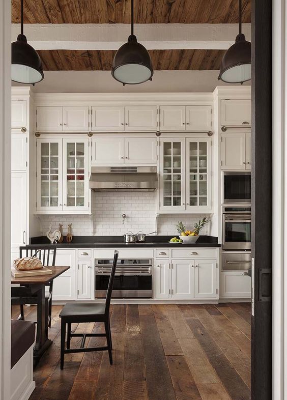 Country Cottage Kitchen Designs Video And Photos French English Kitchens Simple Cabi In 2020 Cottage Kitchen Inspiration French Cottage Kitchen Country Kitchen Designs