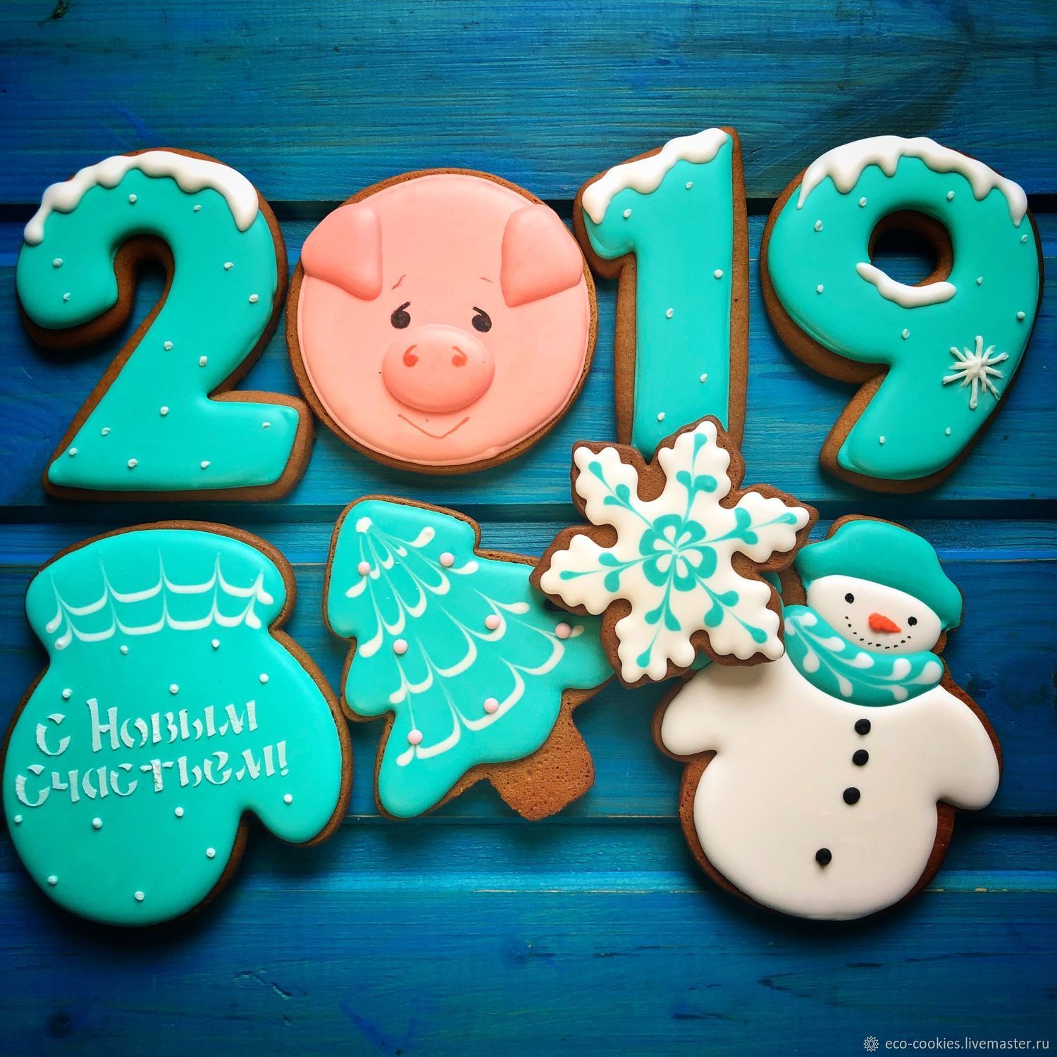 Смотрите - Печенье на 14 февраля 2019 года: съедобный подарок своими руками видео Смотрите - Печенье на 14 февраля 2019 года: съедобный подарок своими руками видео