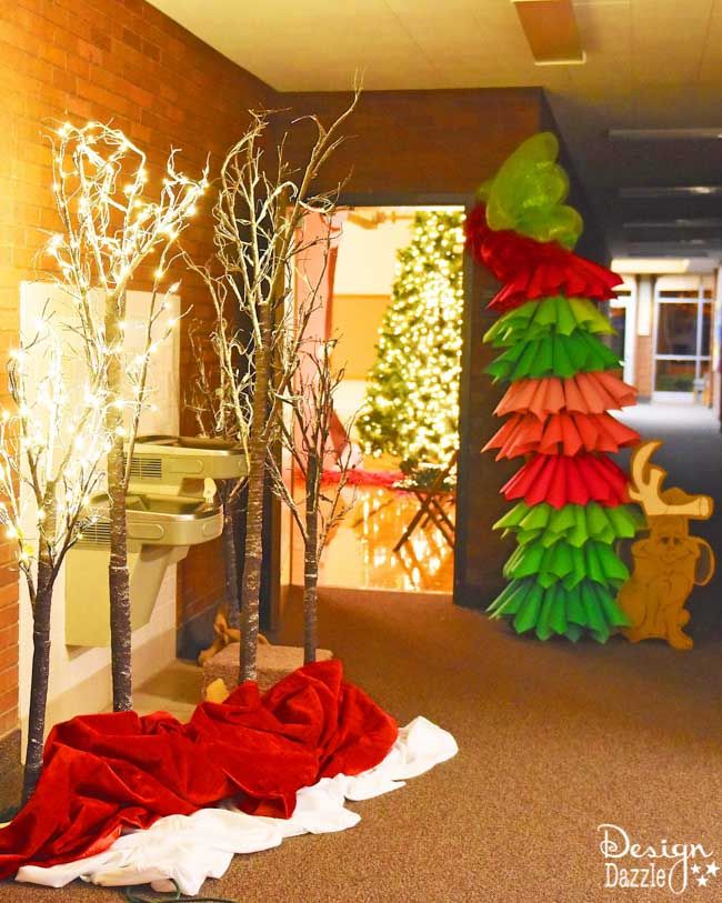 Church Christmas Party Idea: DIY Whoville / Grinch Themed Party (Supplies, Decorations, etc) #partybudgeting