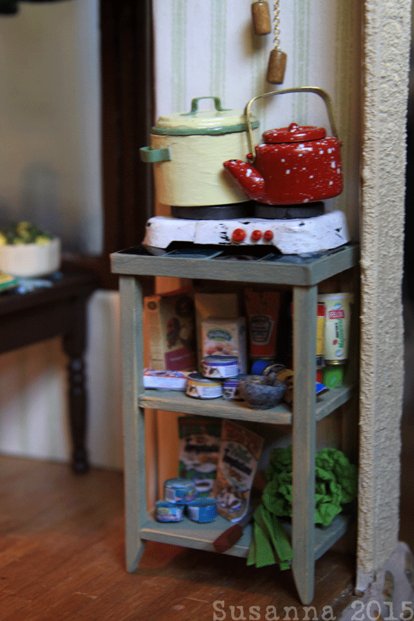 Life in size 1:12: October 2015 Dolls House Interiors, Corner Bookcase, Dollhouse Miniatures, Ladder Decor, Doll House, 12 October, Shelves, Beautiful, Home Decor