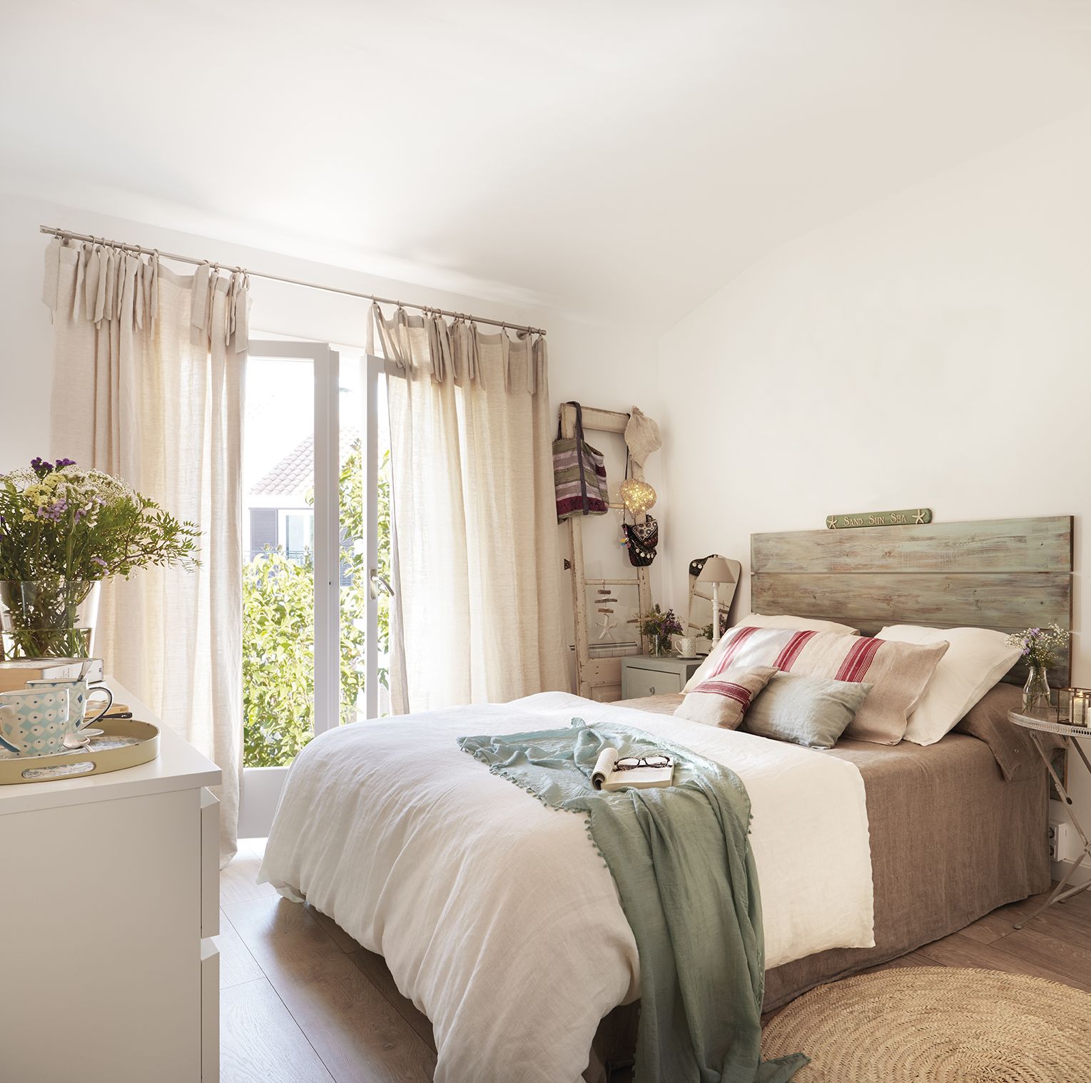 El dormitorio principal: made in Teresa ¡Que espacioso es El dormitorio principal: made in Teresa ¡Que espacioso es