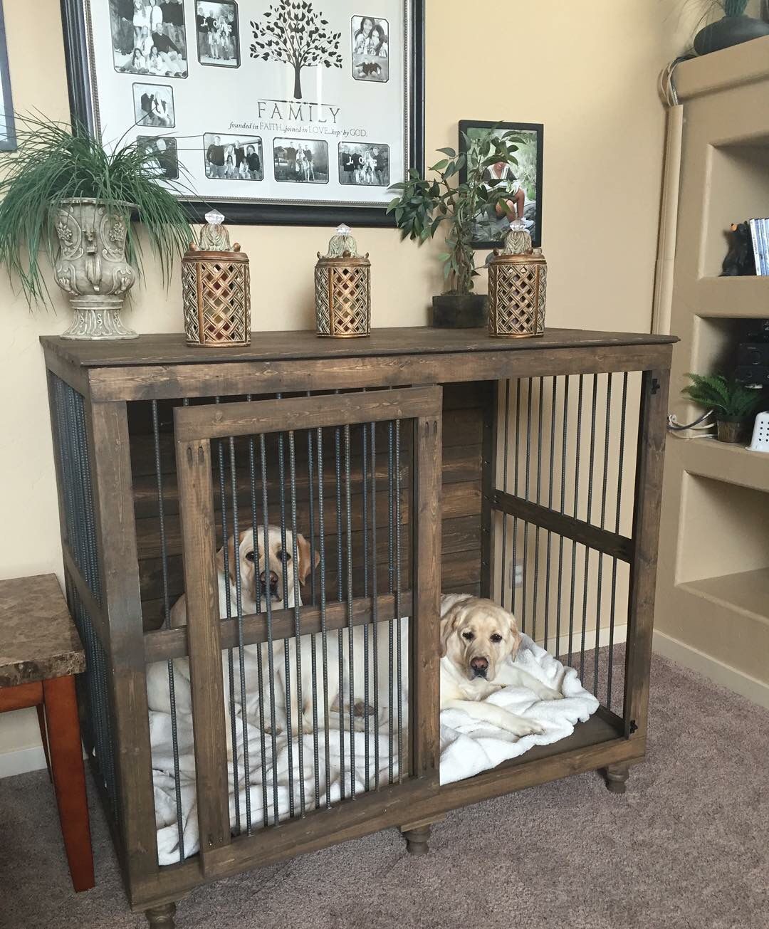 Pin By Gaby Knaub On What S Up Dach Dog Kennel Furniture Dog Crate Bed Diy Dog Kennel