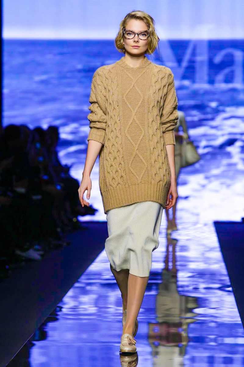 Max Mara Ready To Wear Fall Winter 2015 Milan - NOWFASHION ...