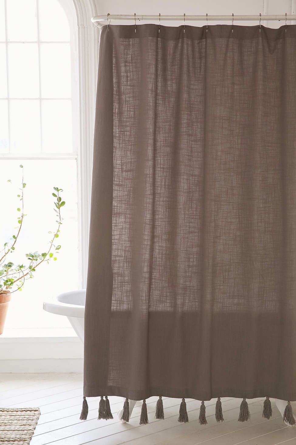 Plum Bow Tassel Fringe Shower Curtain Urban Outfitters Cortinas De Ducha Decoracion Cortinas Cortinas De Bano