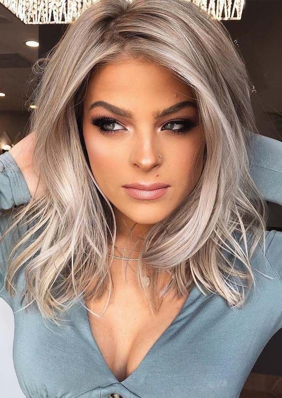 Schöne smokey blonde Haarfarbe Ideen für Mädchen im Jahr 2019 | Voguetypes #fallhaircolorforbrunettes