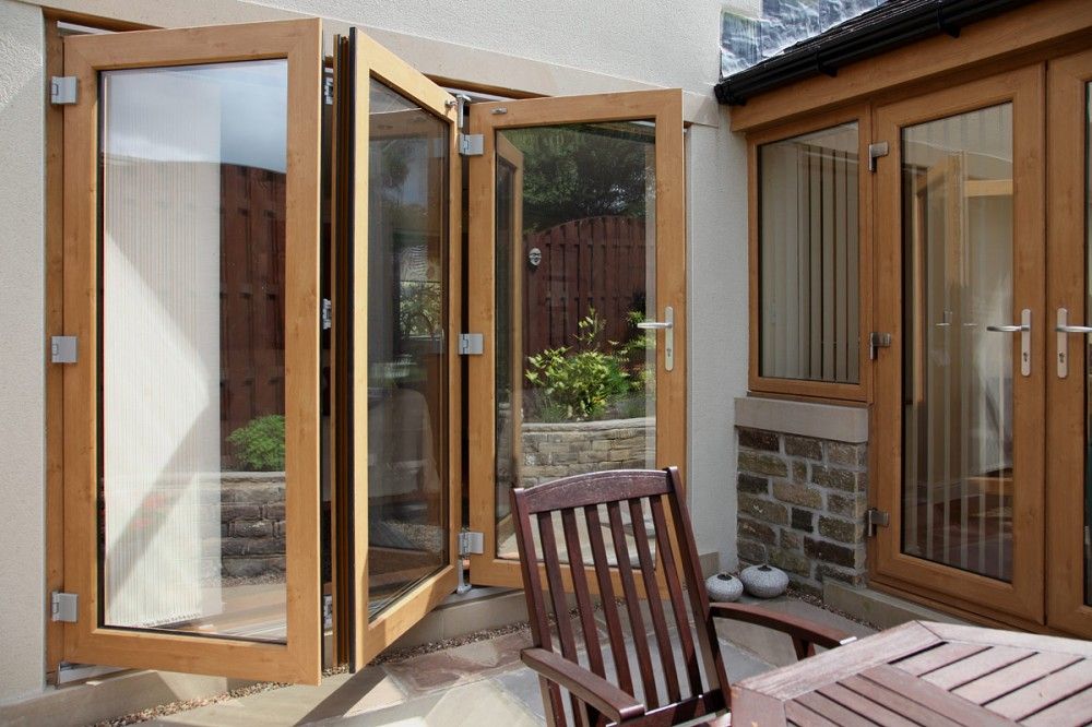 Irish Oak PVCu bi-fold doors. | Beautiful Bi-Fold Doors ... Irish Oak PVCu bi-fold doors. | Beautiful Bi-Fold Doors ...