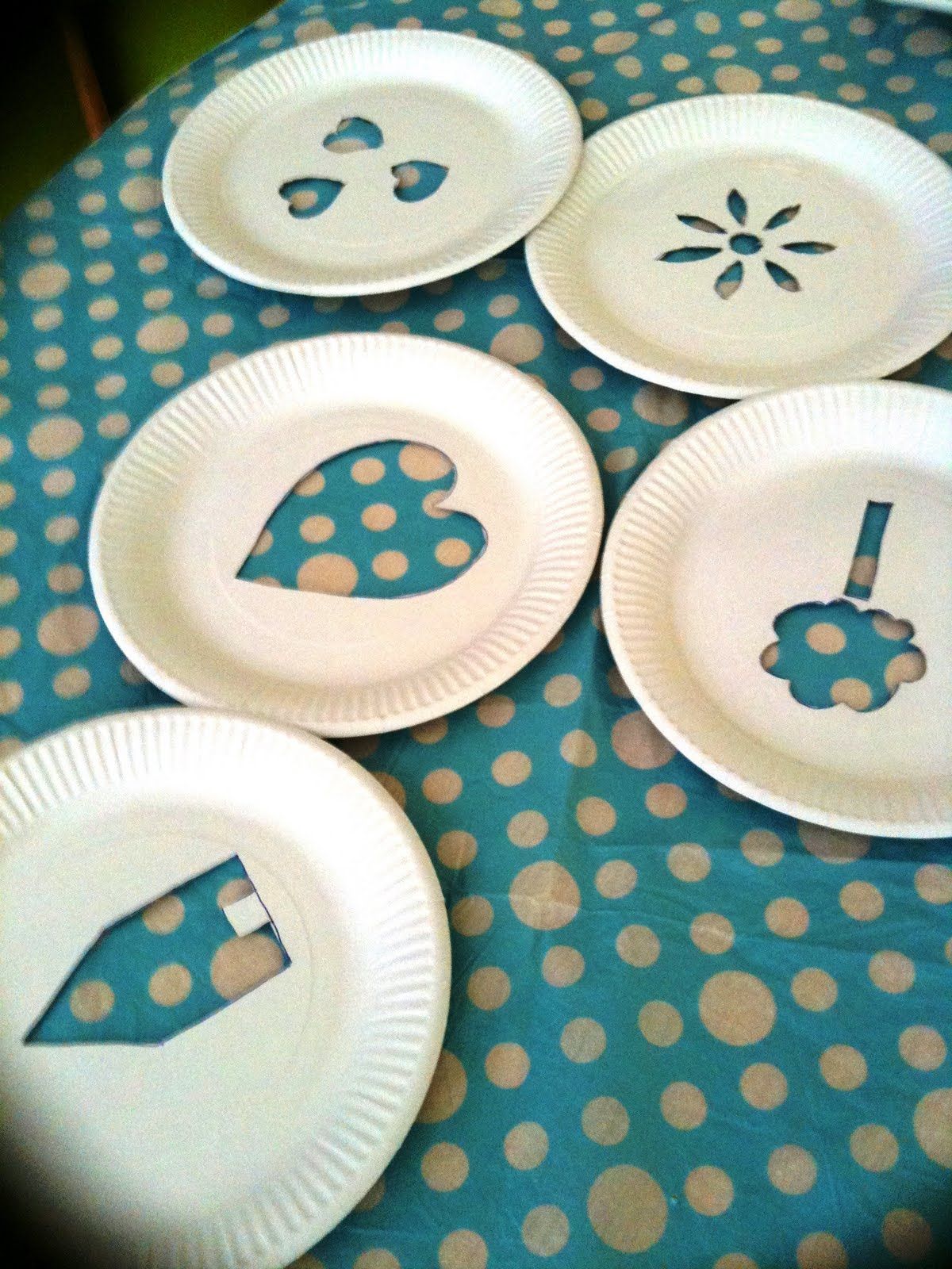Paper plates, Paper plate crafts, Stencils