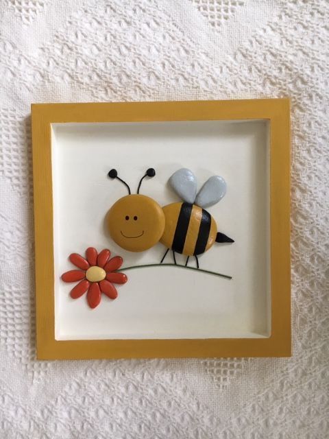 Bumble bee framed pebble art, bumble bee decor Bumble bee pebble art, bumble dec...