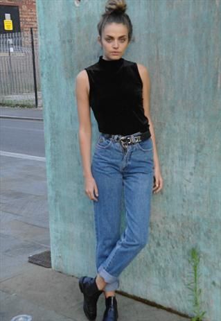 90s turtleneck outfit