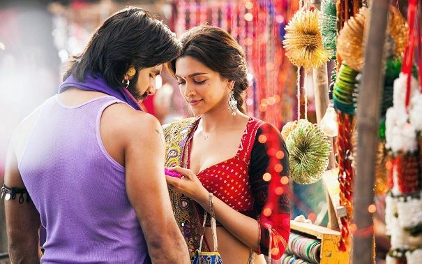 Deepika Padukone With Ranvir Singh New Movie Ram Leela Hd Wallpaper Leela Movie Indian Movies Bollywood Movies