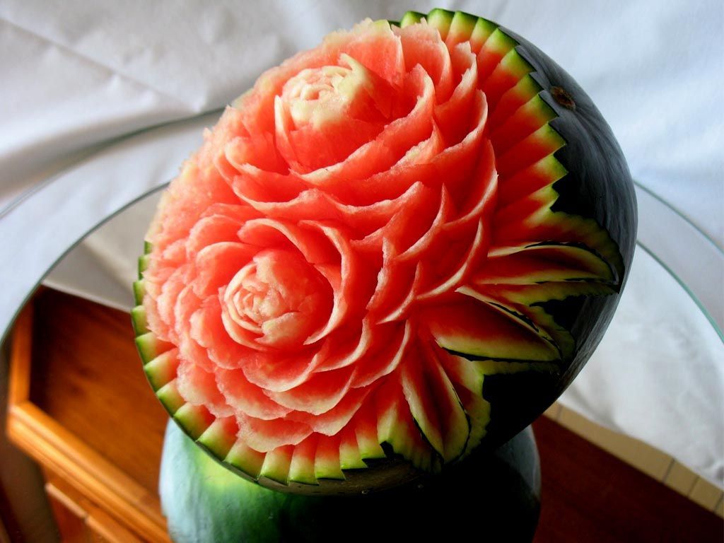 Watermelon carving fruit arts fruit carving pictures Watermelon carving fruit arts fruit carving pictures