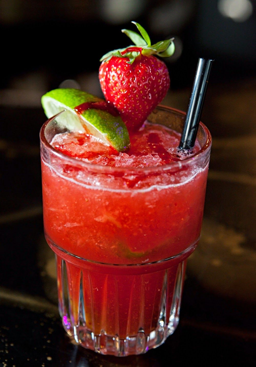Caipiroska De Frutillas Tragos Con Vodka Coctel De Frutas Fruta