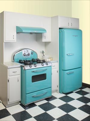 Love The Blue Stove And Fridge Someone S In Kitchen 13 Retro Liances Kitchen