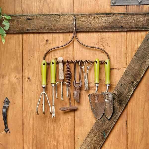 12 Garden Tool Racks, die Sie leicht machen können #garageideasstorage