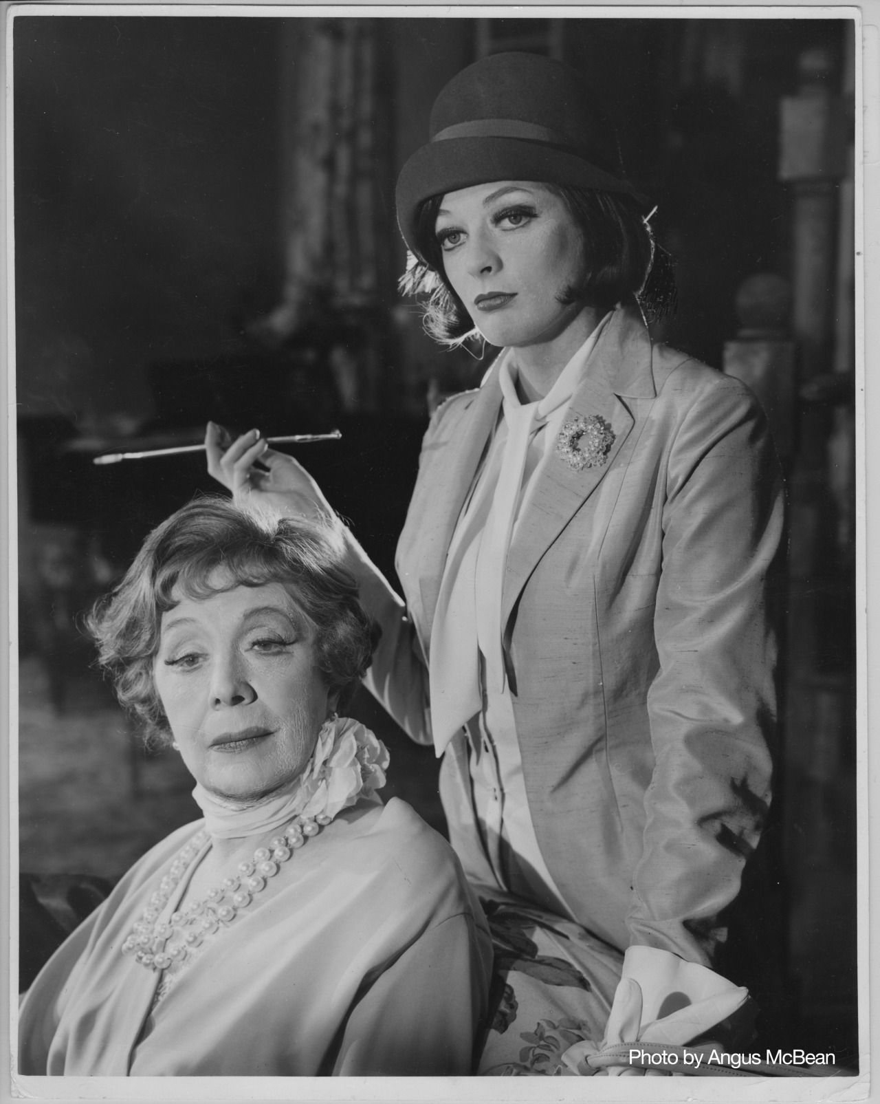 Dorothy Hall (actress) advise Tom Goodman-Hill (born 1968) forecasting