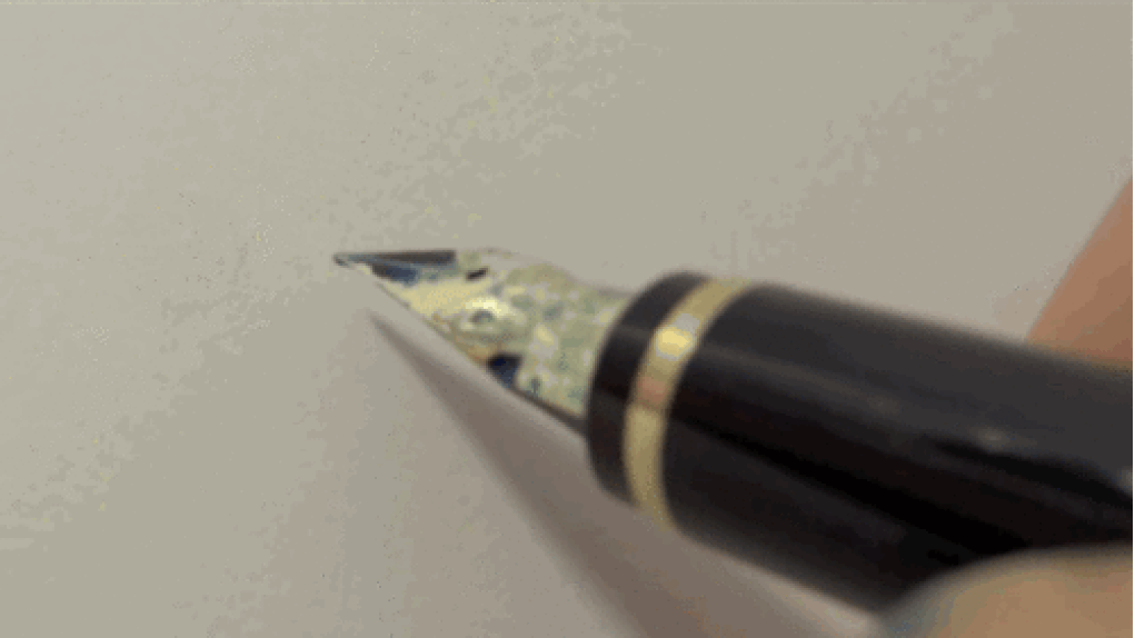 30 Inspiring Animated Hand Lettering GIFs | UltraLinx | Hand lettering, Creative lettering, Lettering