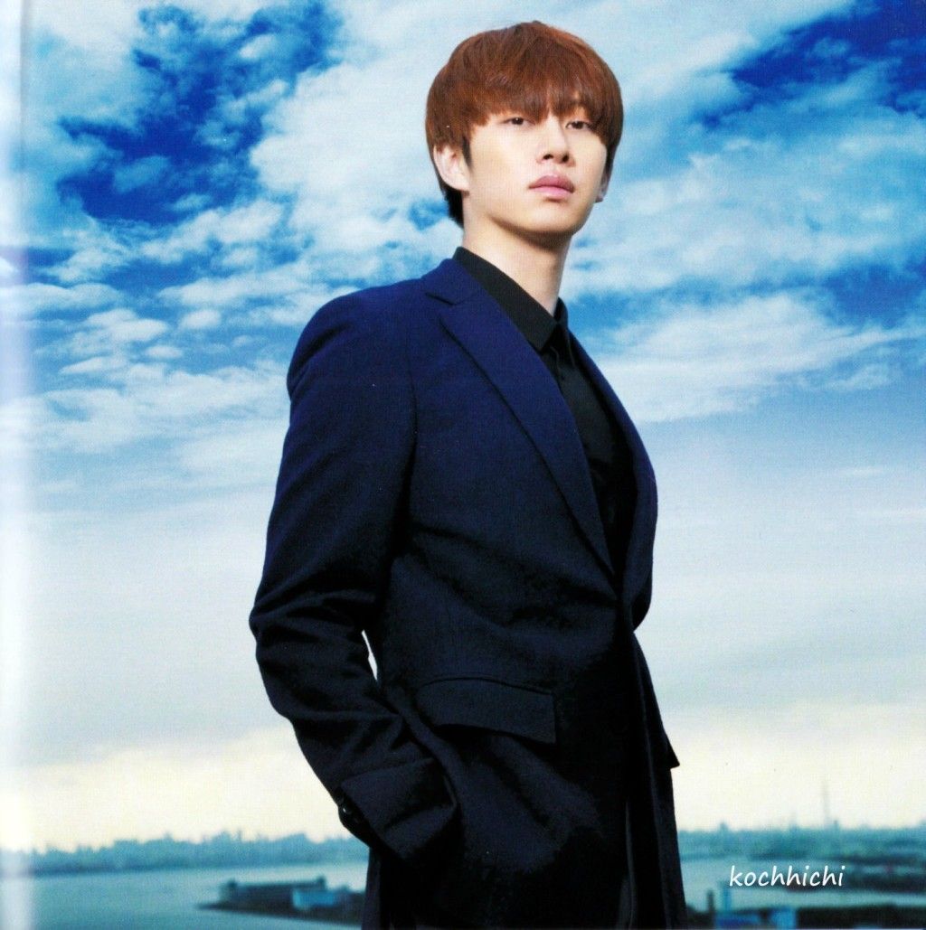 Heechul - Blue World Photobook