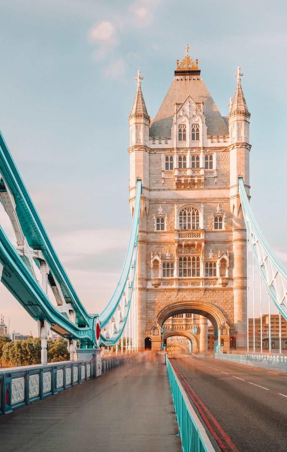 28 Very Best Things To Do In London - Hand Luggage Only - Travel, Food & Photography Blog Day Trips From London, Things To Do In London, City Of London, Soho London, London House, London Food, Central London, London Art, Places To Travel