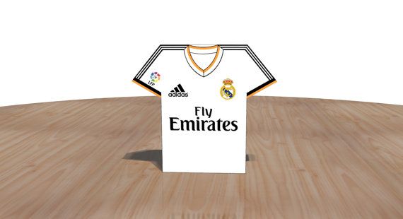 Esta Es Una Plantilla Editable Para Imprimir Y Recortar Un Modelo De Caja Estilo Camiseta De Futbol Del Club Real Modelos De Cajas Imprimible Cajas Plantillas