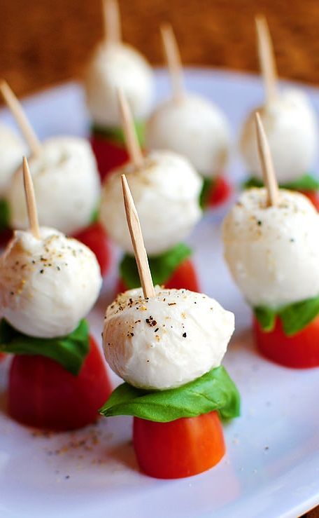 Caprese Skewers with Balsamic Drizzle - Iowa Girl Caprese Skewers with Balsamic Drizzle - Iowa Girl