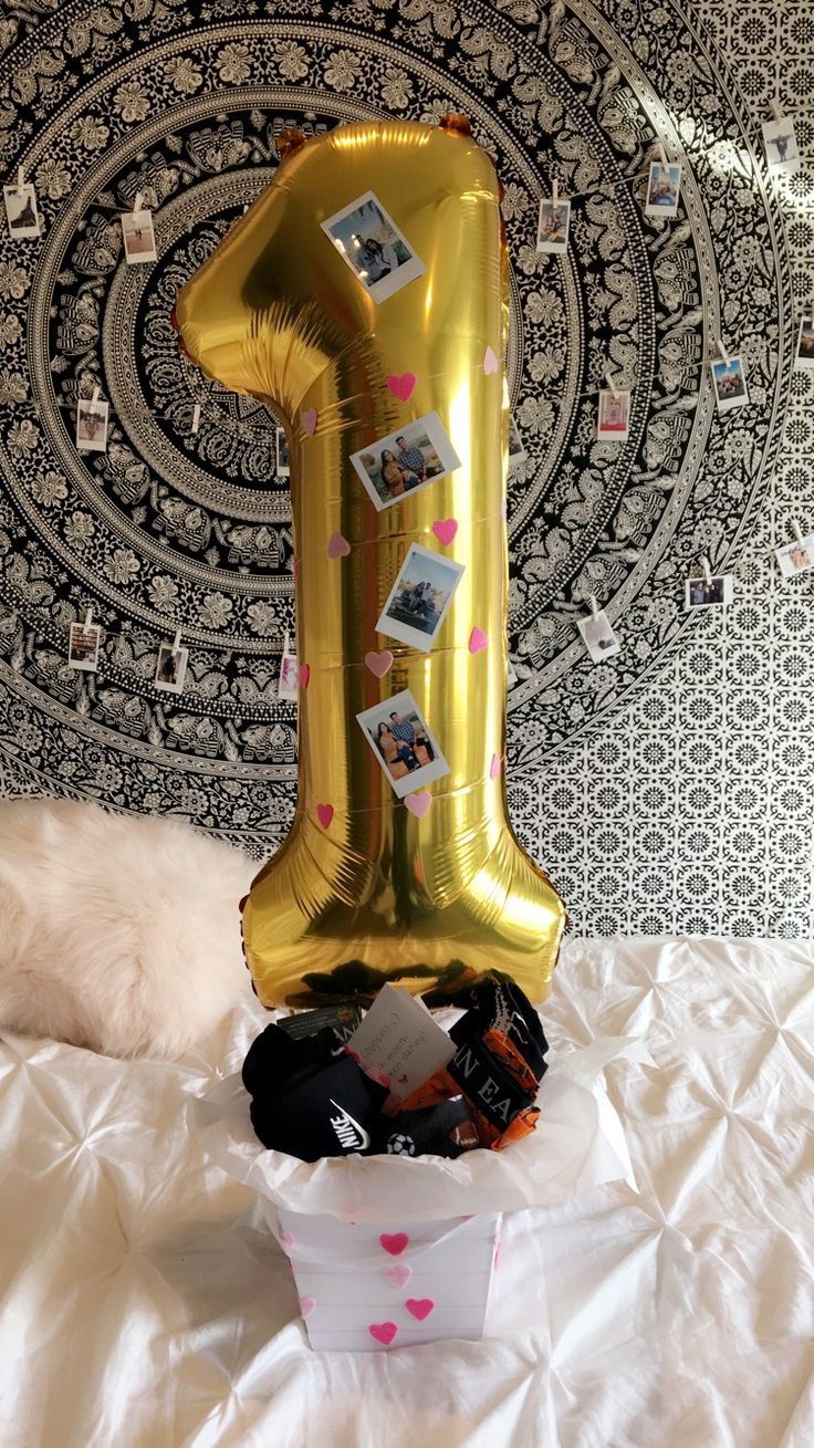 1 Jahr Jubiläumsgeschenk für ihn - #für #Ihn #Jahr #jubilaumsgeschenk#für #ihn #jahr #jubiläumsgeschenk #christmasgiftideasforboyfriend