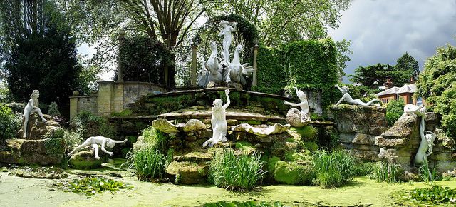 Classical Statues In York House Gardens Twickenham Secret Places London Places London