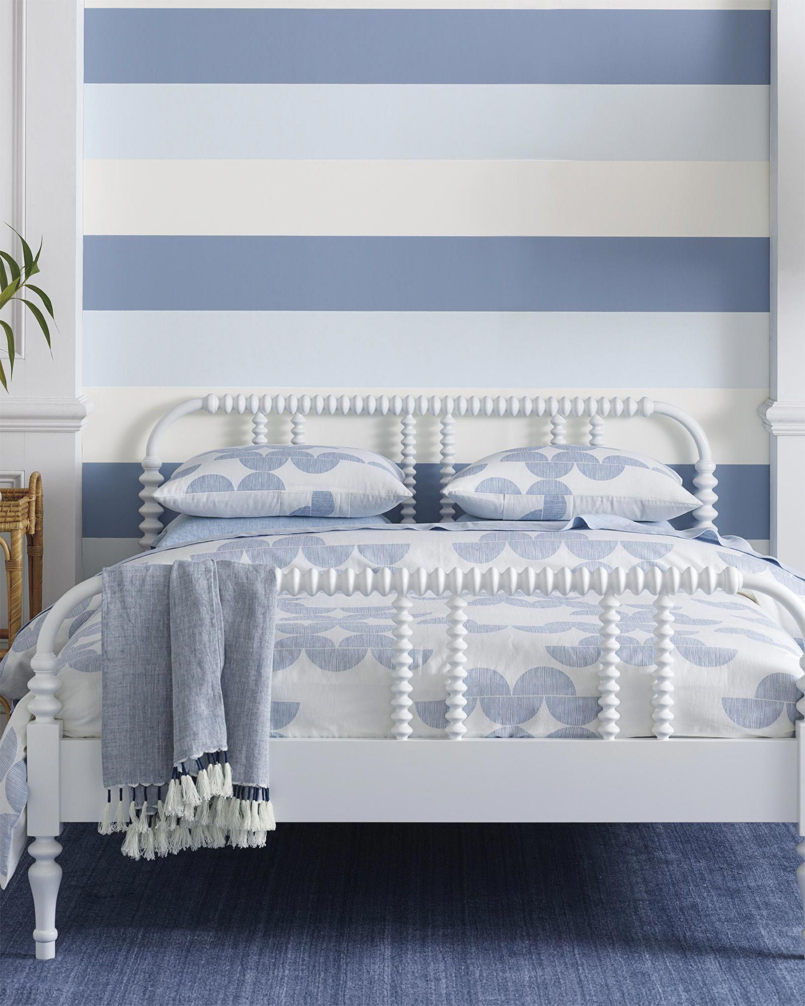 Coastal Stripe Wallpaper Serena & Lily #Coastalcottage Coastal Stripe Wallpaper Serena & Lily #Coastalcottage