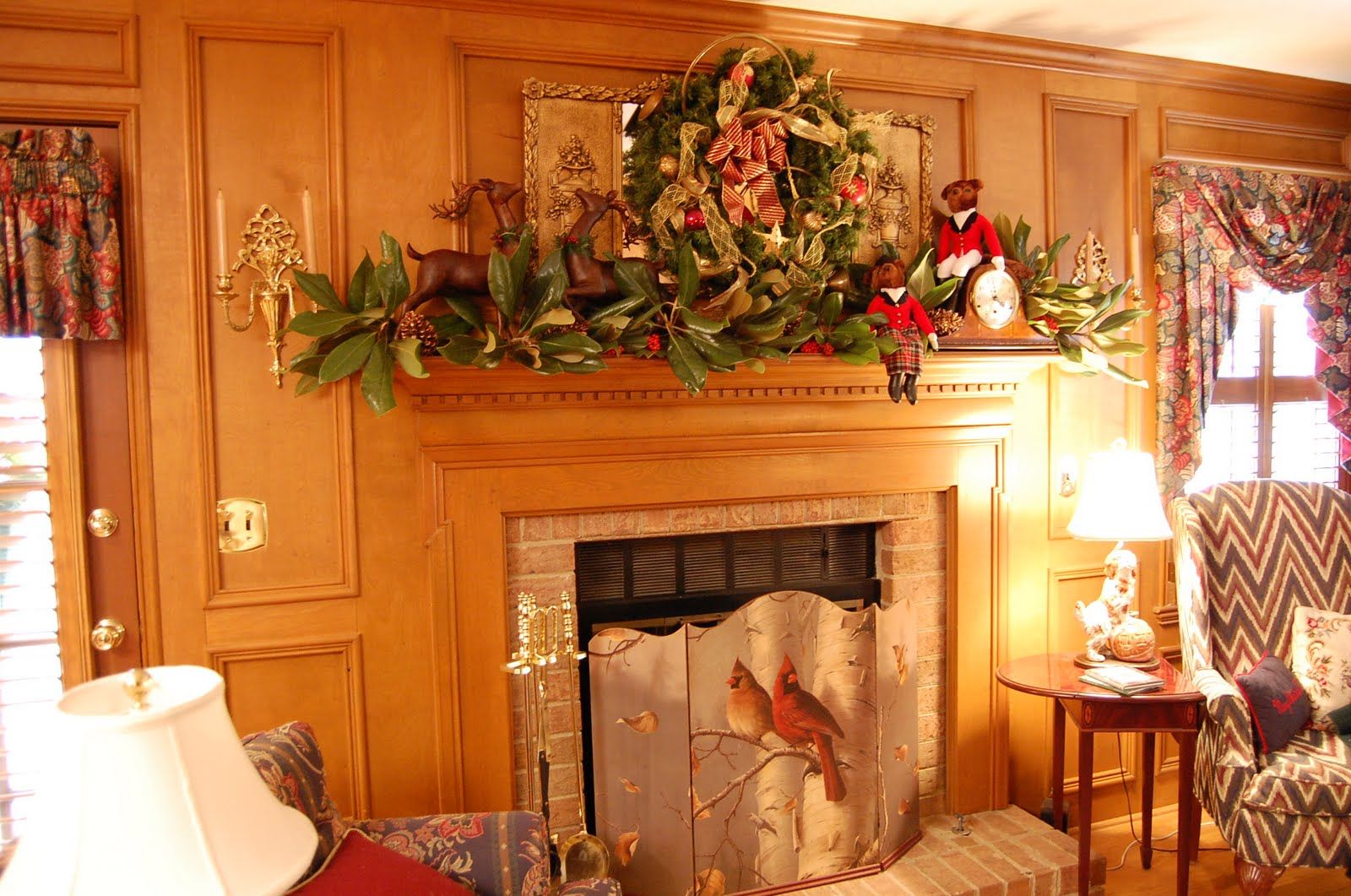 Hunt-Themed Christmas Mantel | Decorating fireplace mantels Mantels and Fireplace mantel