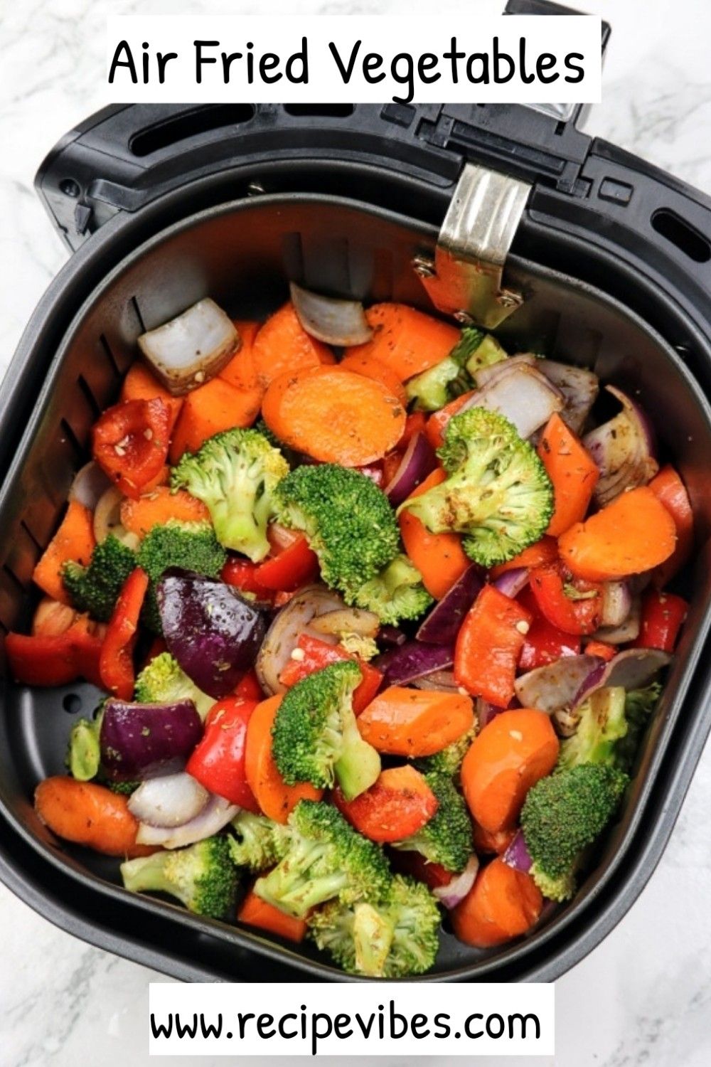 Air fryer roasted vegetables! Healthy and delicious. This air fried vegetables recipe is easy, and quick. Air Fried Vegetable Recipes, Fried Vegetables, Veggie Dishes, Veggie Recipes, Vegetarian Recipes, Chicken Recipes, Air Fryer Recipes Vegetables, Recipe For Roasted Vegetables, Cooking Vegetables