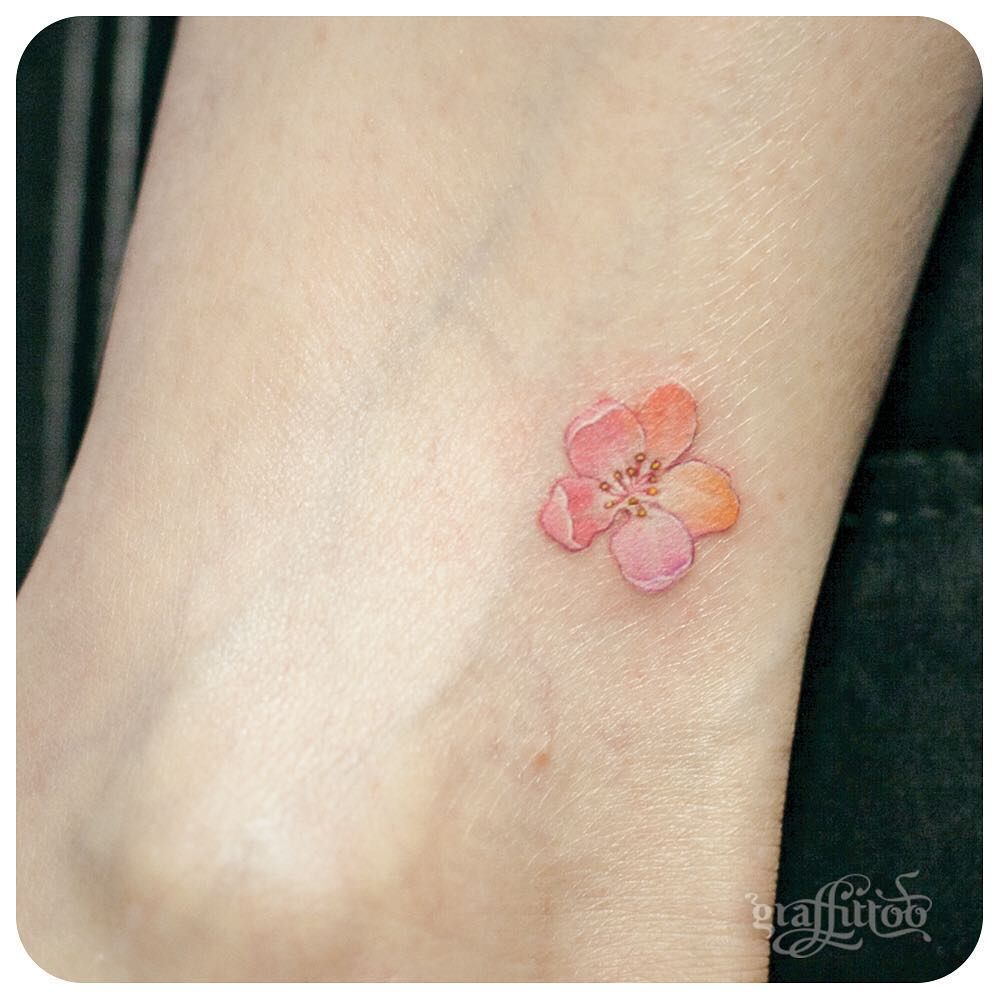 Tiny Flower Wrist Tattoo Hybiscus Tattoo Hibiscus Tattoo Small Tattoos