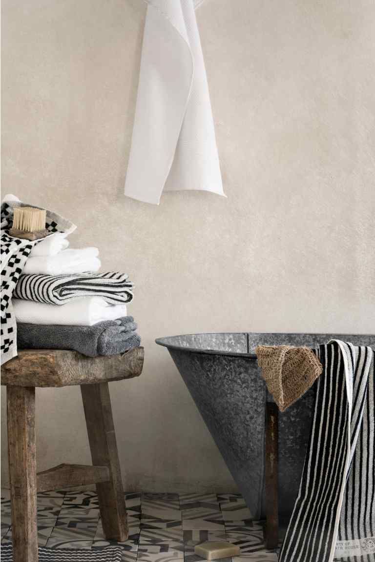 http://www2.hm.com/fr_fr/productpage.0249413001.html | INTERIEUR ... http://www2.hm.com/fr_fr/productpage.0249413001.html | INTERIEUR ...